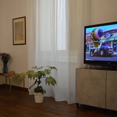 Palazzo Alferi- Affitti Brevi Italia Apartment