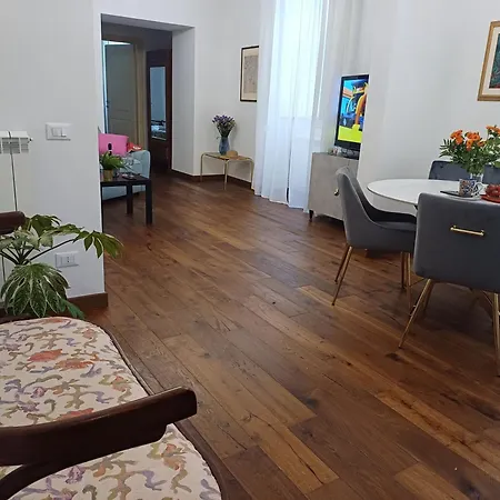 Palazzo Alferi- Affitti Brevi Italia * LʼAquila