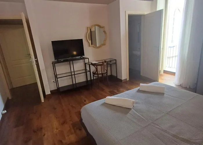 Apartment Palazzo Alferi- Affitti Brevi Italia LʼAquila