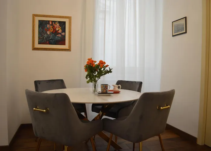 Palazzo Alferi- Affitti Brevi Italia Appartement *